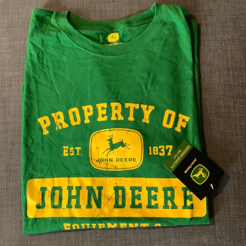 John Deere Shirt Sleeve T-Shirt Size XXL Mens NWT